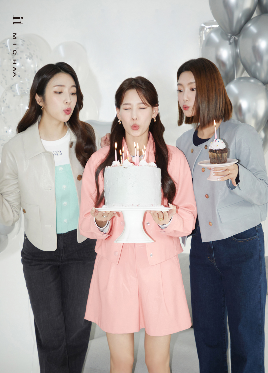 룩북 이미지