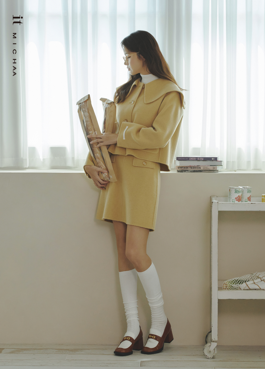 룩북 이미지