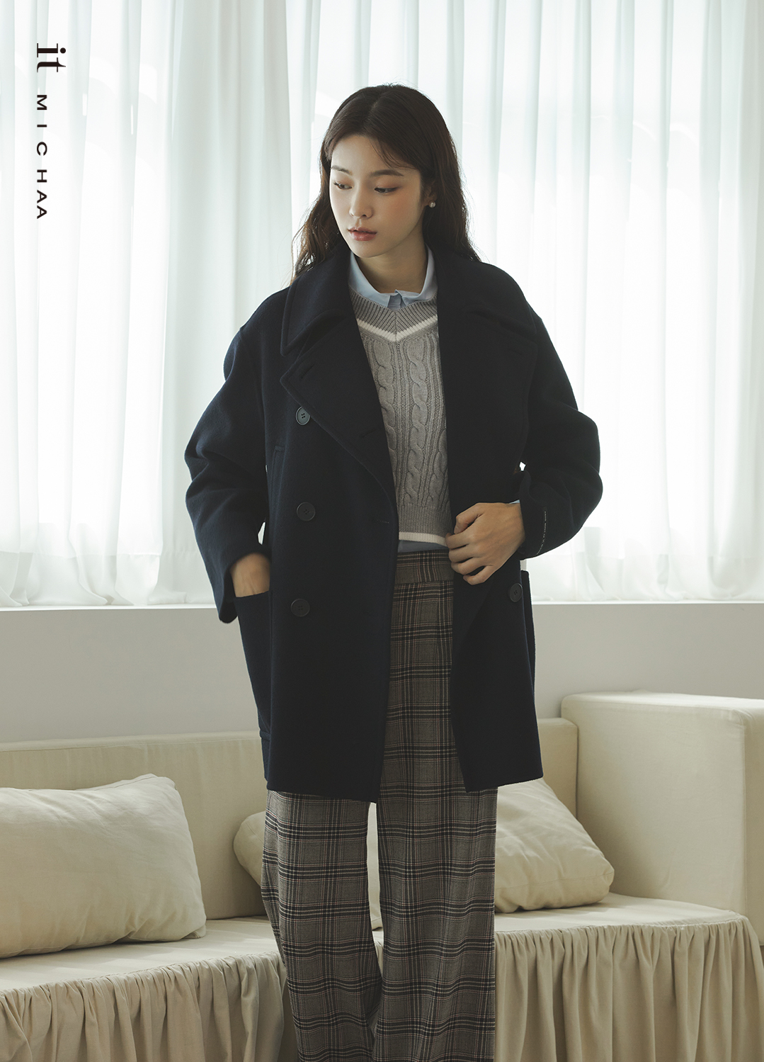 룩북 이미지