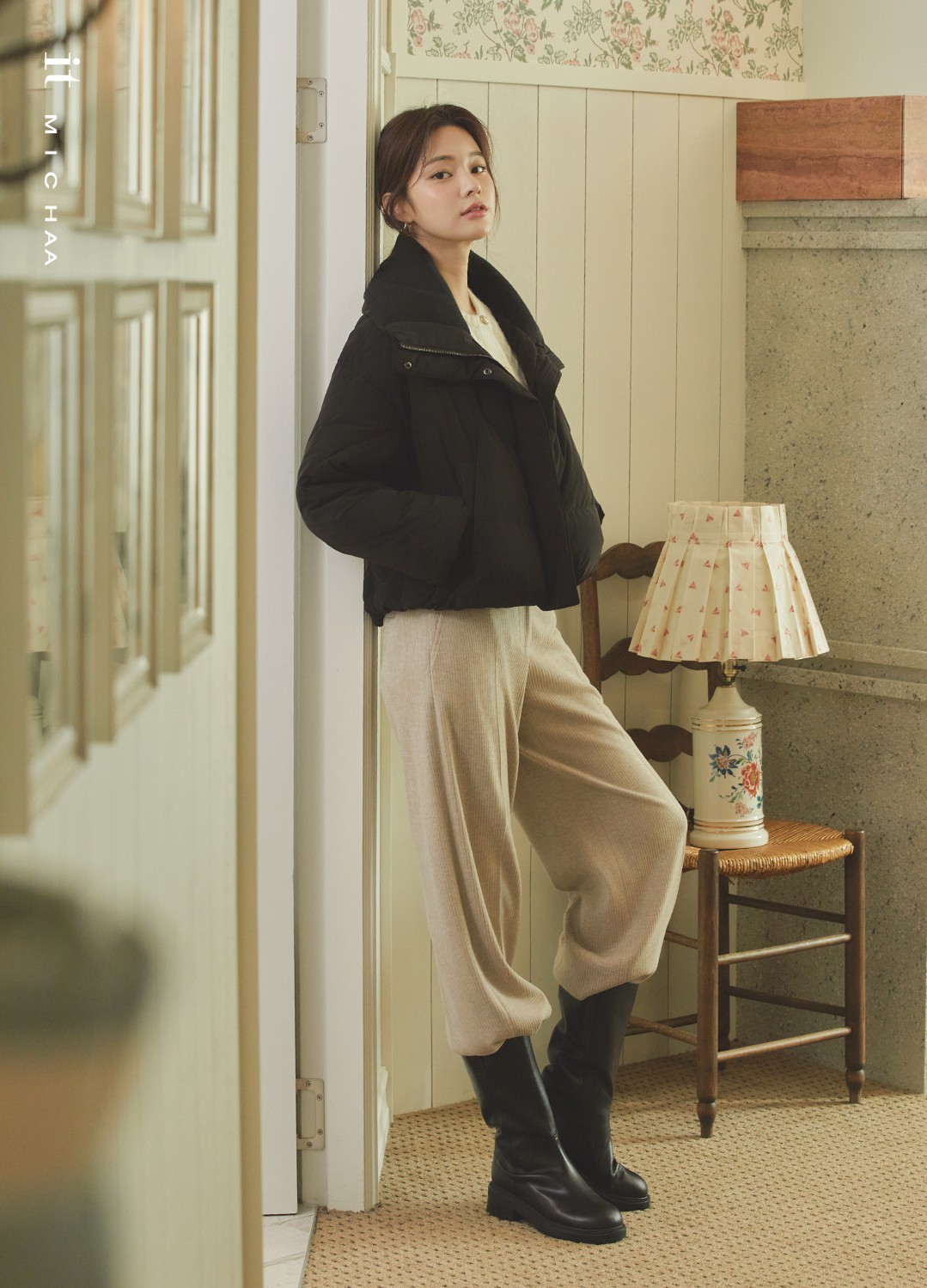 룩북 이미지