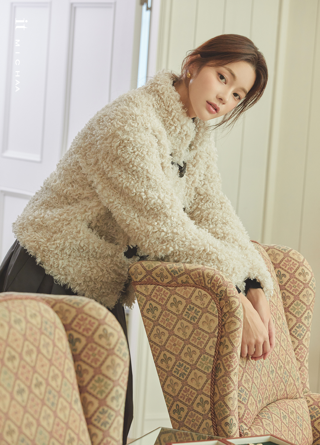 룩북 이미지