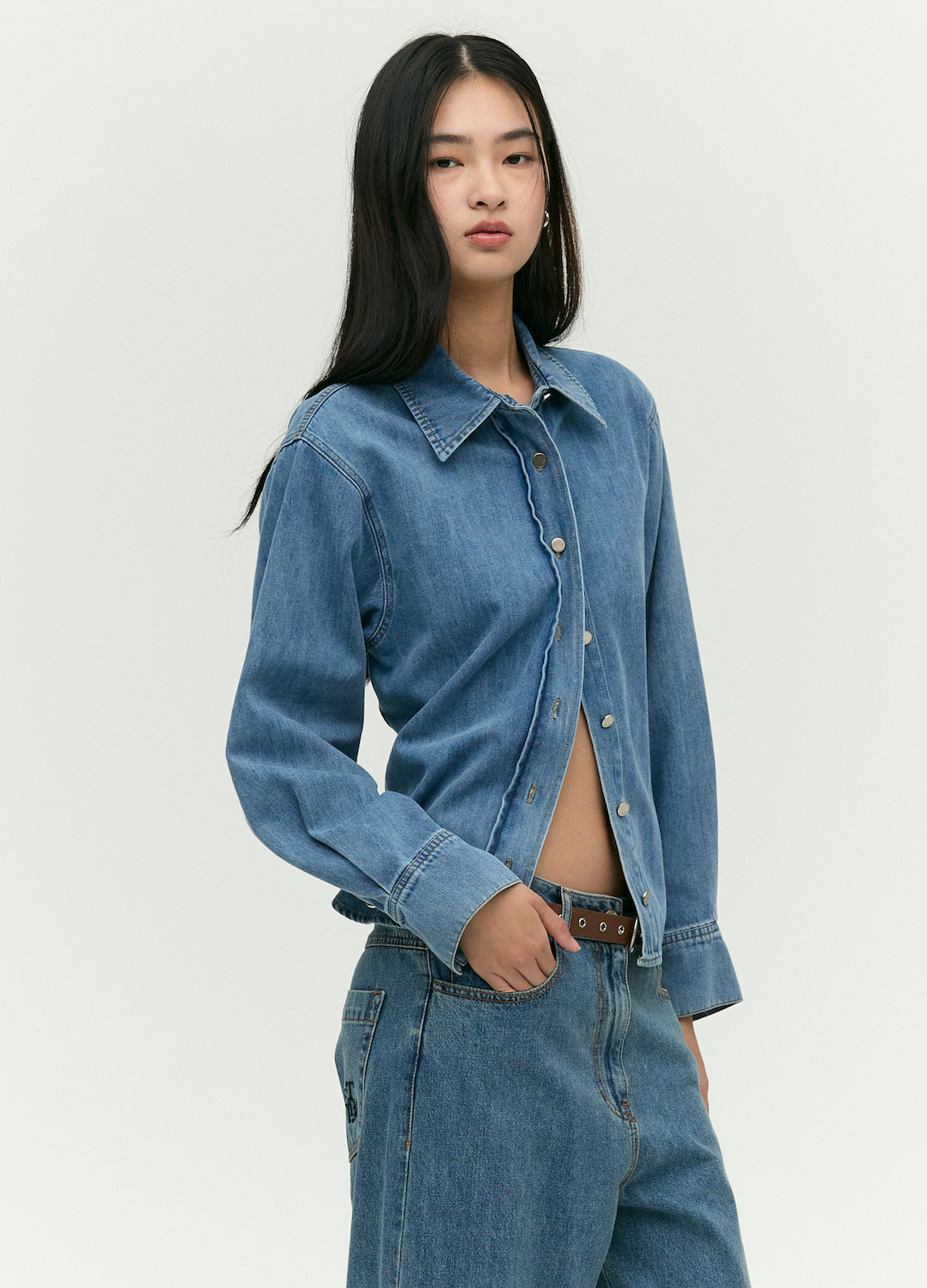 [EBM OUTLET]스탠카라 데님 블라우스_BLUE_2