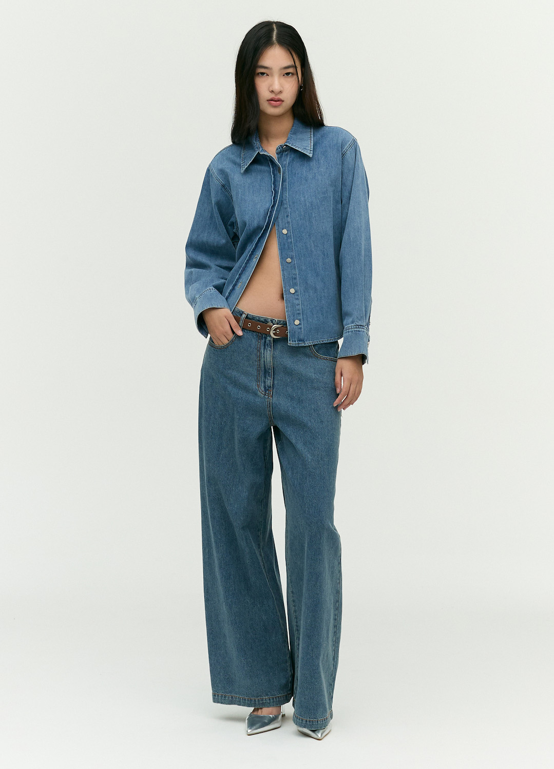 [EBM OUTLET]스탠카라 데님 블라우스_BLUE_4