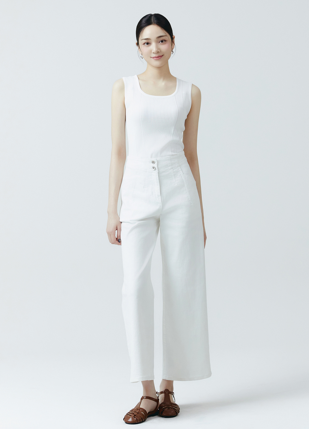 [잇미샤몰단독]스퀘어넥 나시탑_WHITE_19