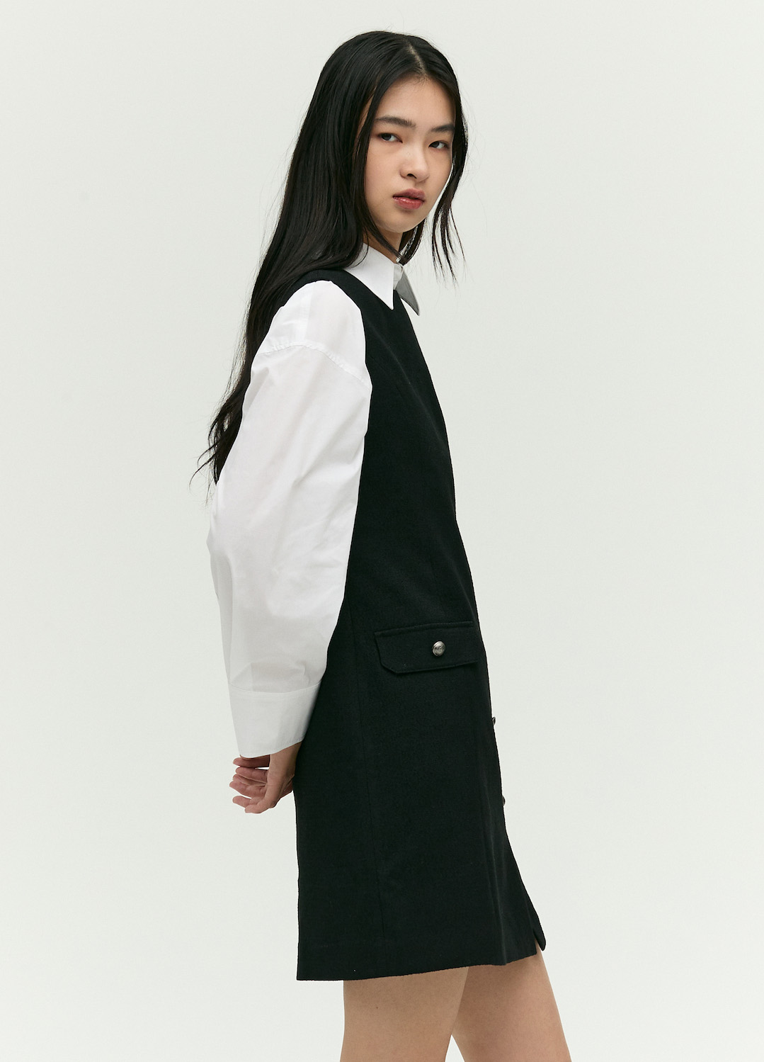 라운드넥 슬리브리스 미디 원피스_BLACK_3