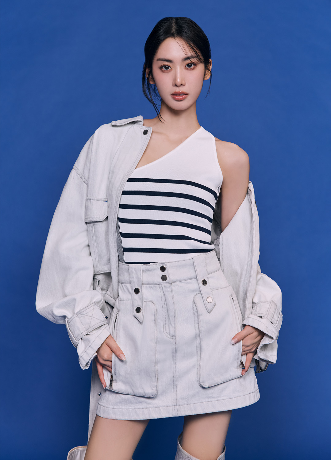 벨티드 스탠카라 데님 자켓_LIGHT GREY_2