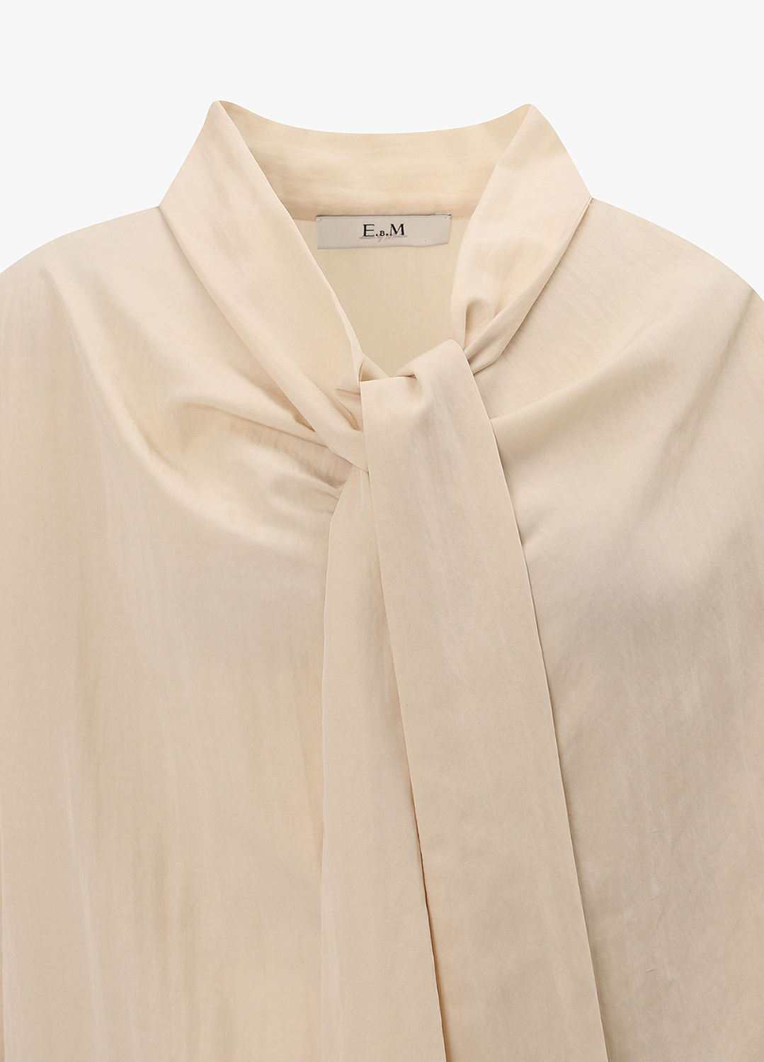 [EXCLUSIVE] 레귤러핏 타이형 블라우스_LIGHT BEIGE_12