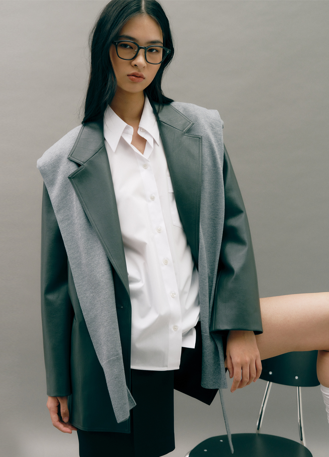 [EXCLUSIVE] 테일러드 페이크 레더자켓_DARK GREY_3