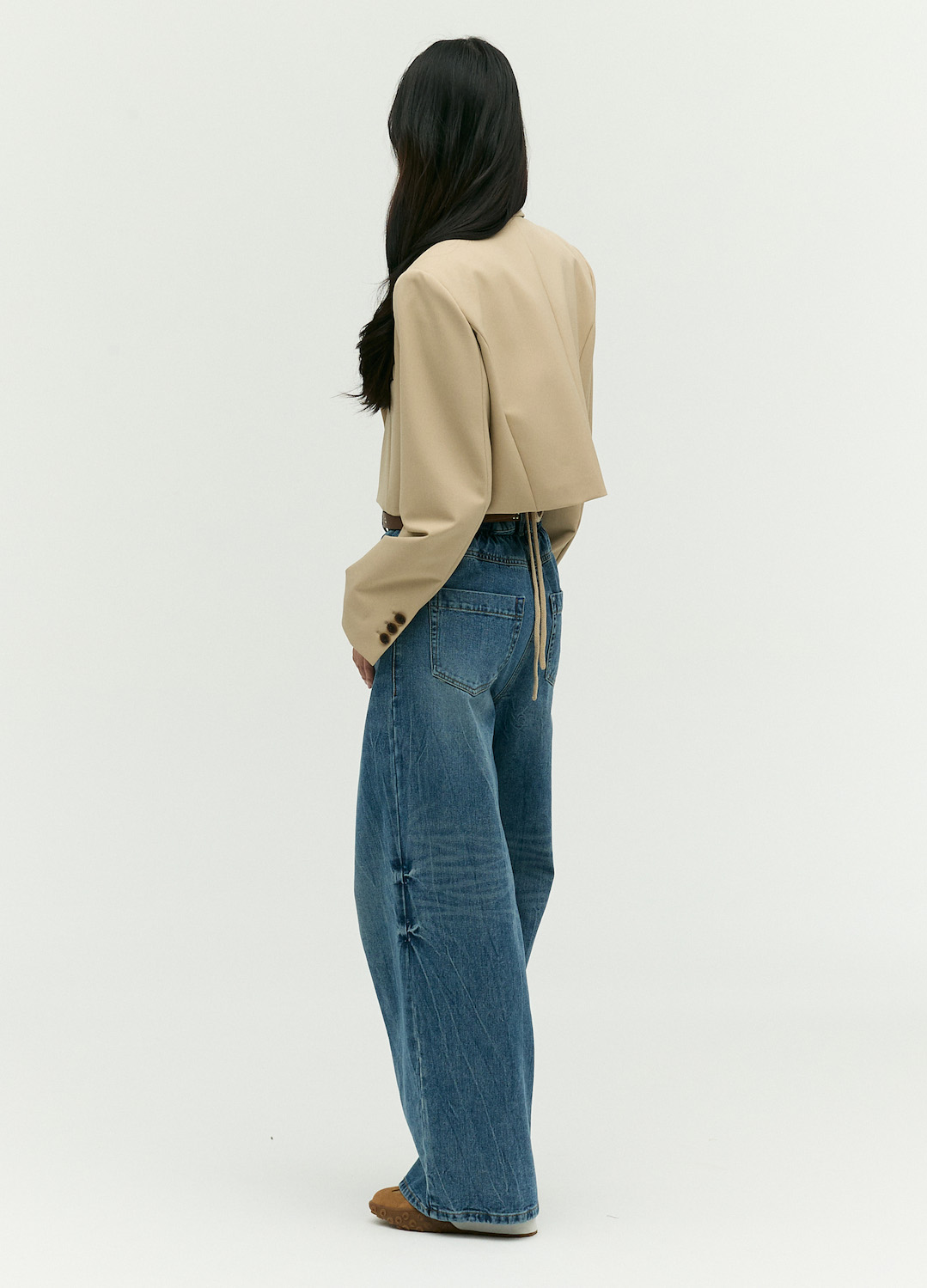 싱글 테일러드 크롭 자켓_BEIGE_8