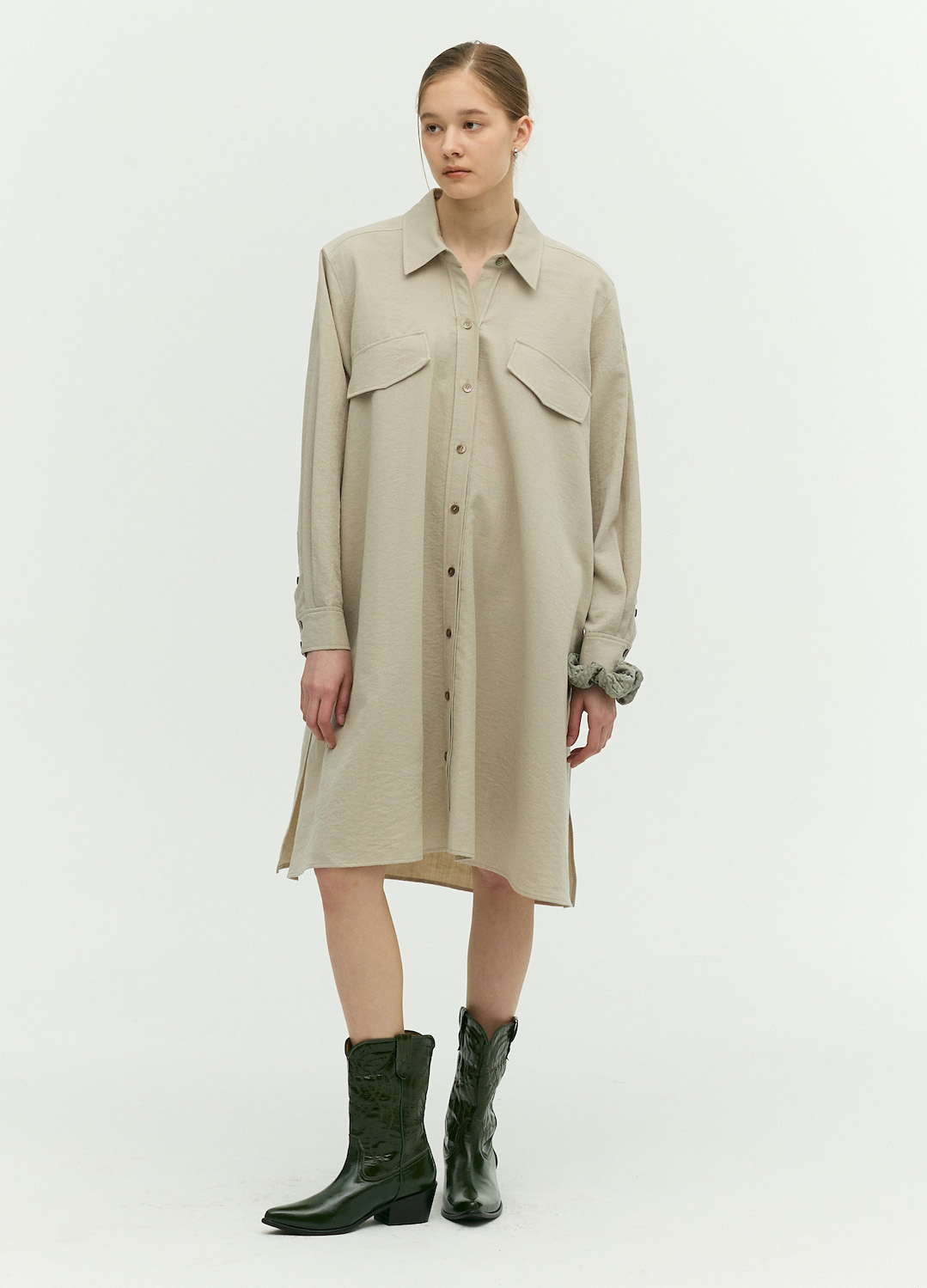 벨티드 셔츠 원피스_LIGHT KHAKI_6