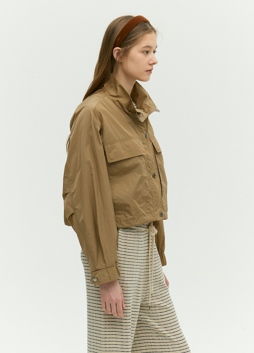 하이넥 스트링 캐주얼 점퍼_LIGHT BROWN_3