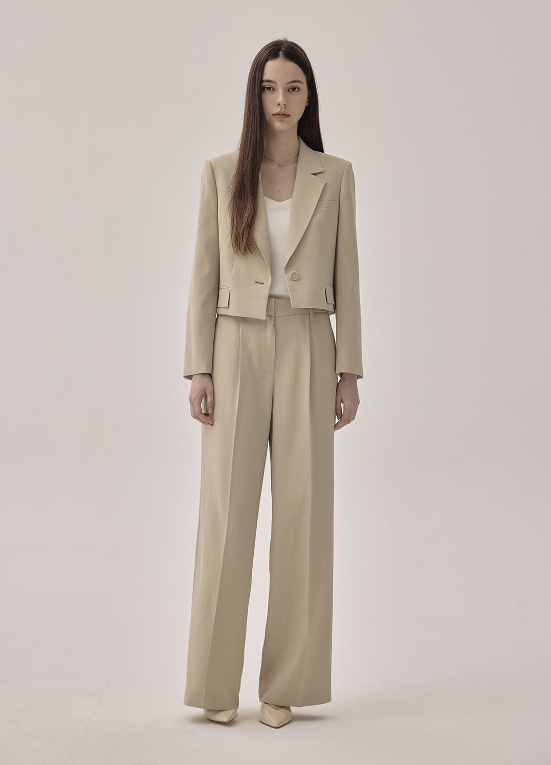 플랩 포켓 디테일 테일러드 자켓_KHAKI BEIGE_7