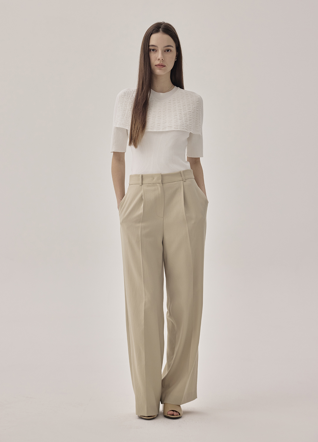 턱 디테일 포멀 팬츠_KHAKI BEIGE_6