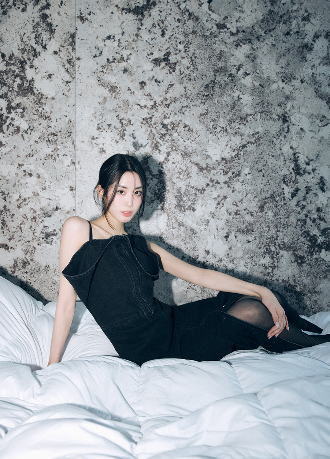 슬리브리스 데님 롱 원피스_BLACK_2