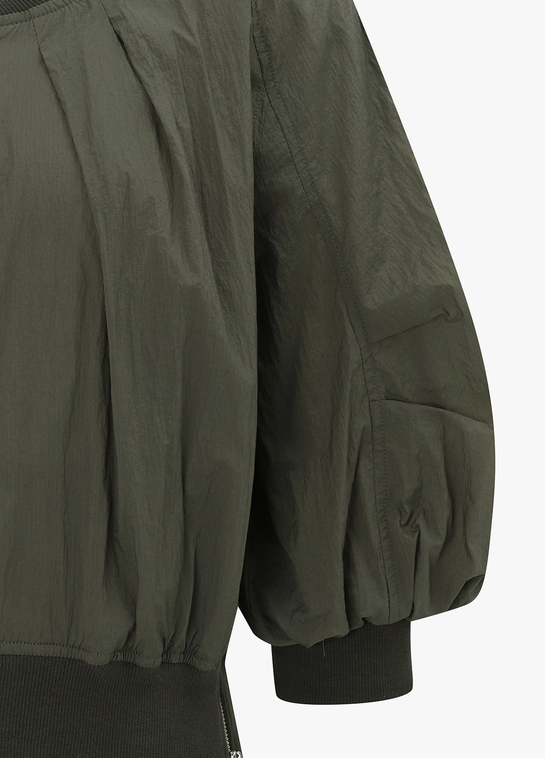 라운드넥 턱 디테일 크롭 점퍼_DARK KHAKI_12
