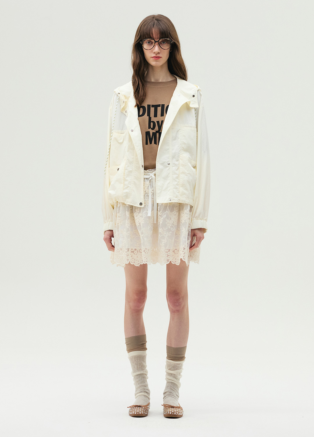아일렛자수 미니 스커트_LIGHT BEIGE_5