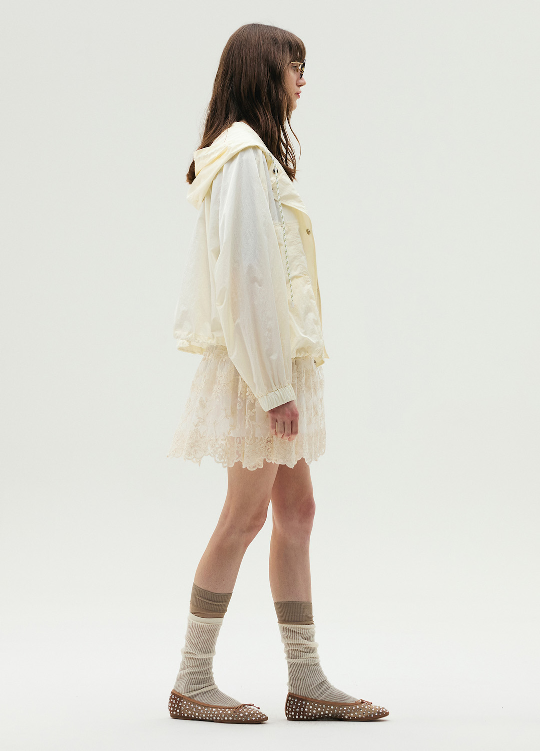 아일렛자수 미니 스커트_LIGHT BEIGE_6