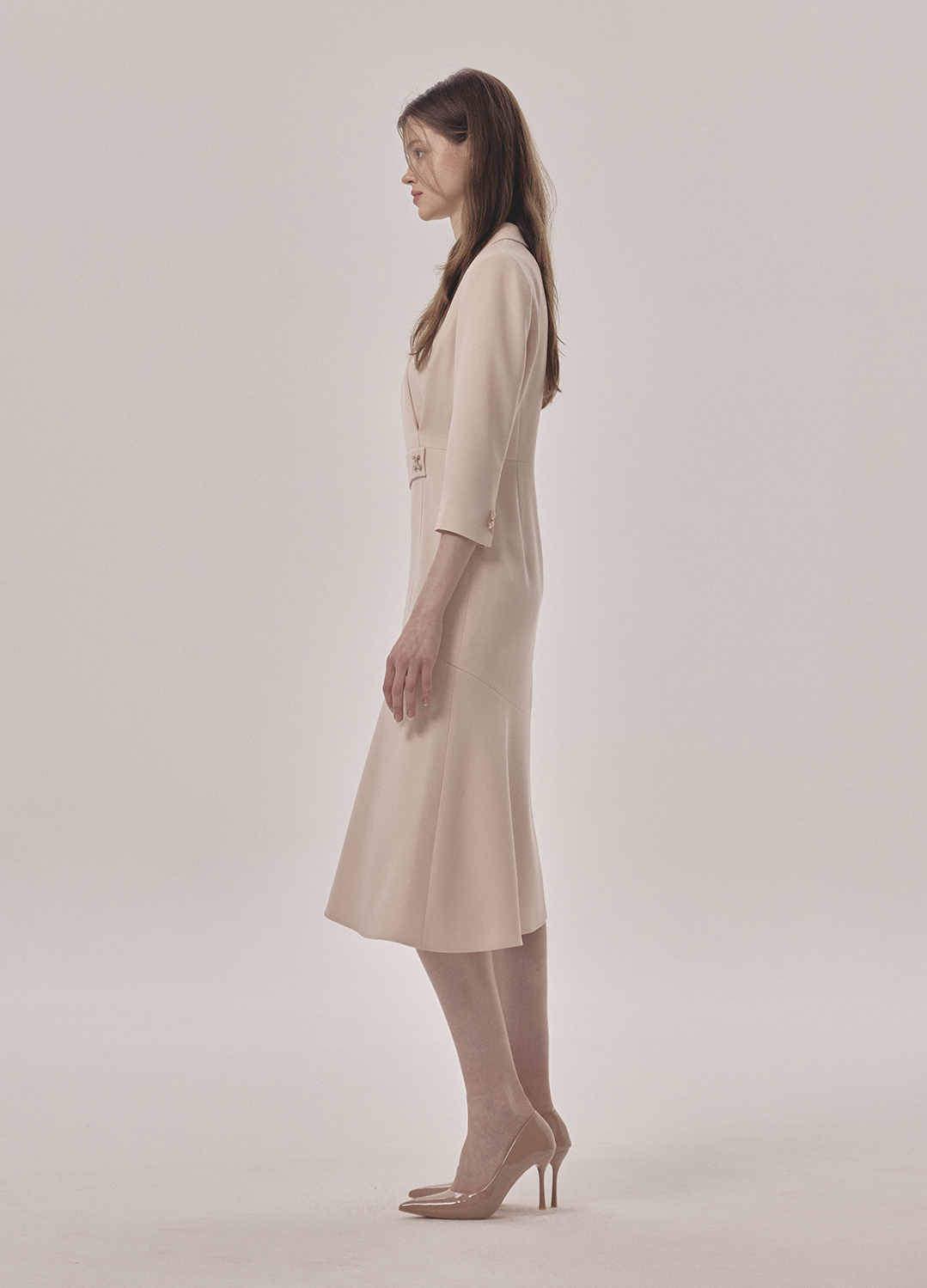 테일러드카라 H라인 원피스_SKIN BEIGE_4