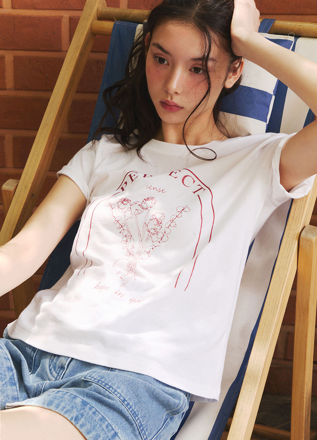 [5/16 순차배송][Exclusive]플라워 프린트 티셔츠_WHITE_2