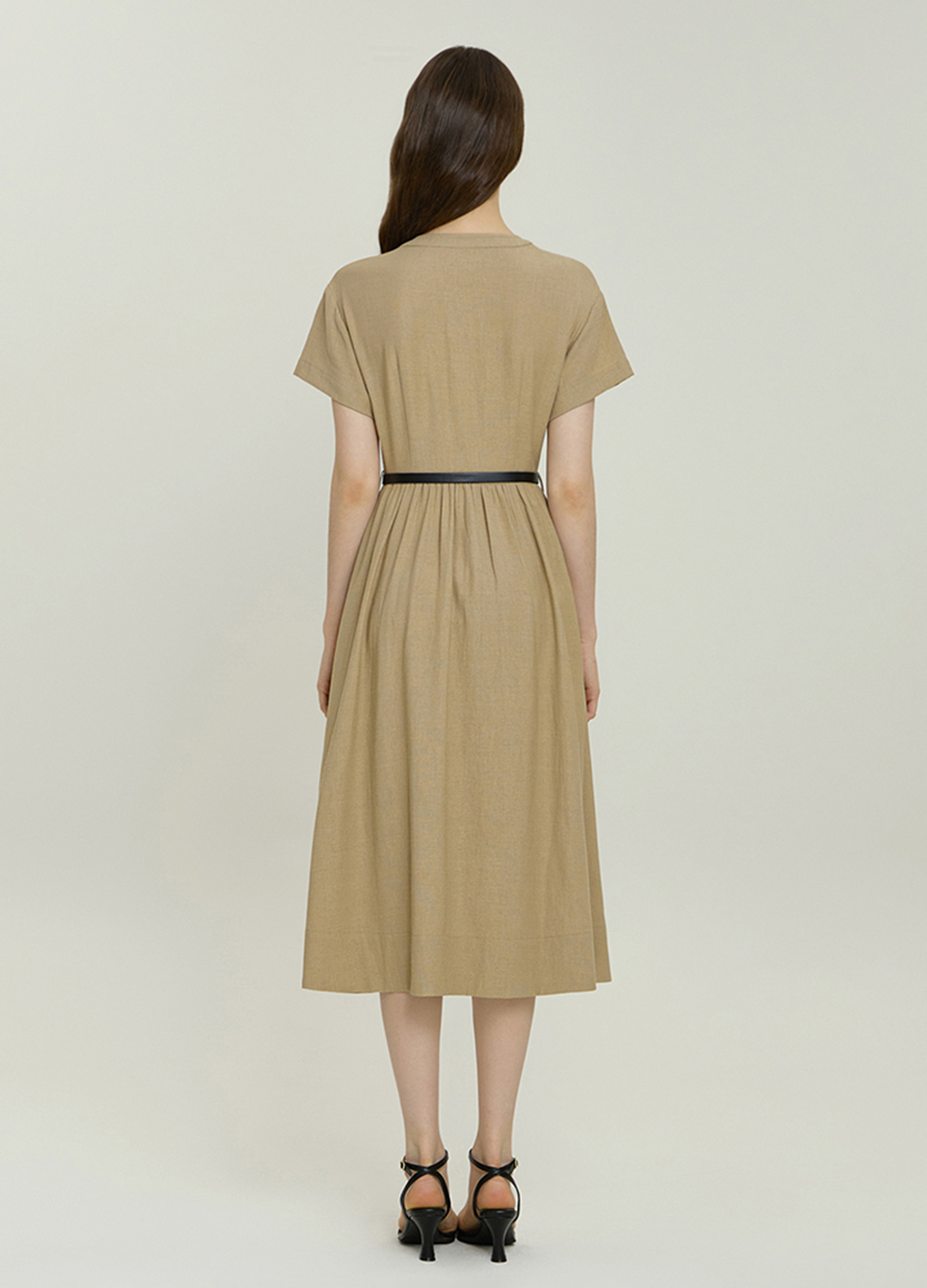 [Exclusive]라운드넥 벨티드 원피스_BEIGE_4