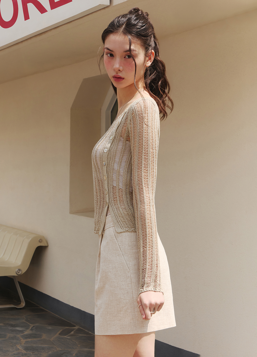 [Exclusive] 언발란스 네크 풀오버_LIGHT KHAKI_6