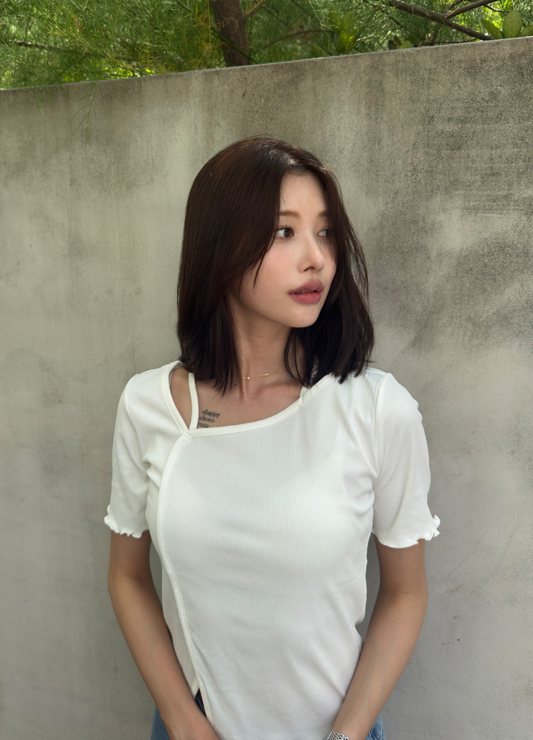 [시즌오프]언발란스 홀터넥 티셔츠_WHITE_5