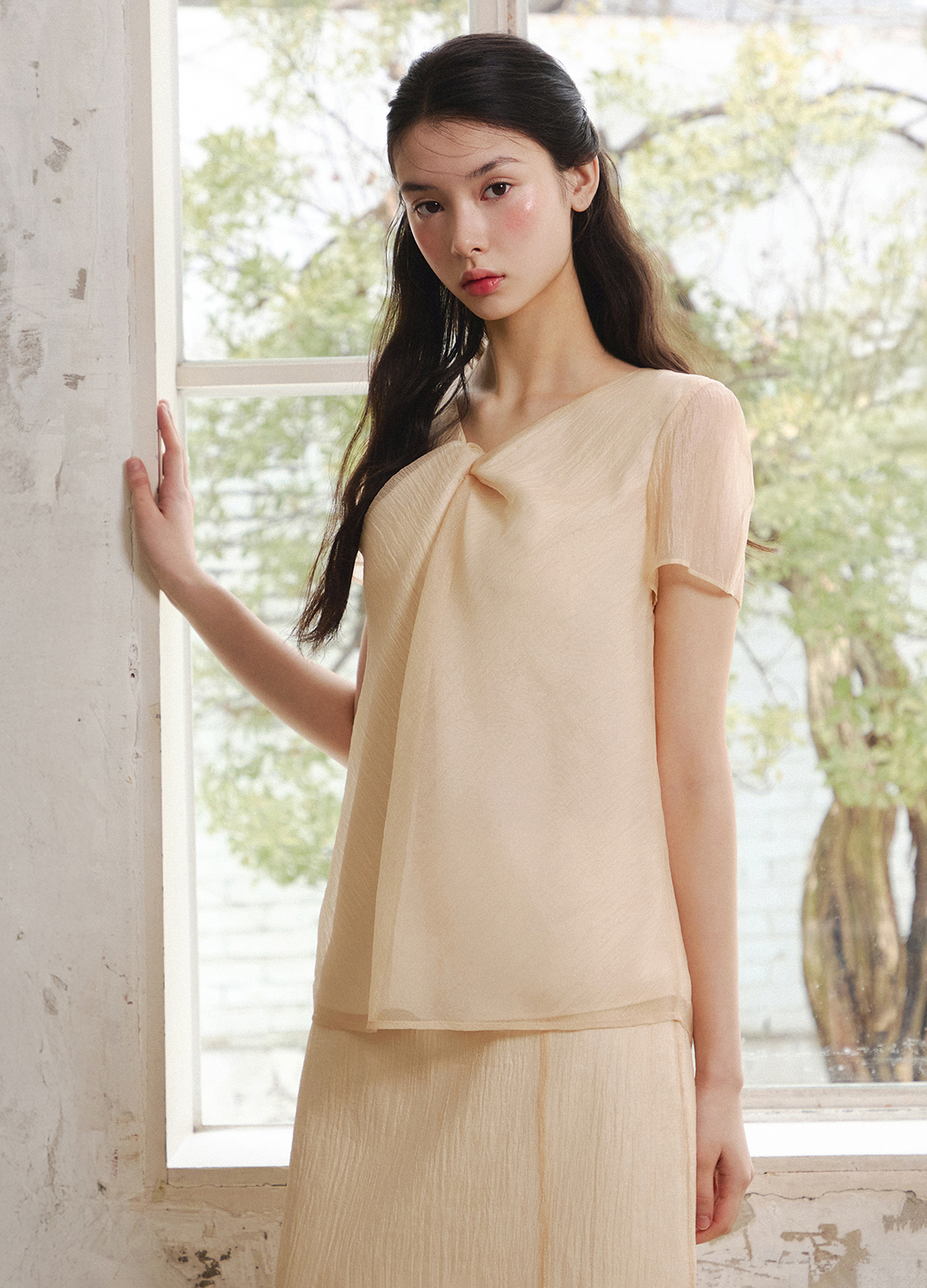 [5/16 순차배송][Exclusive]오간자 반소매 블라우스_BEIGE_1