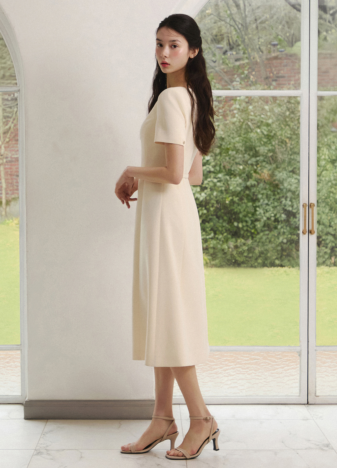 [5/16 순차배송][Exclusive]스퀘어넥 벨티드 원피스_LIGHT BEIGE_6