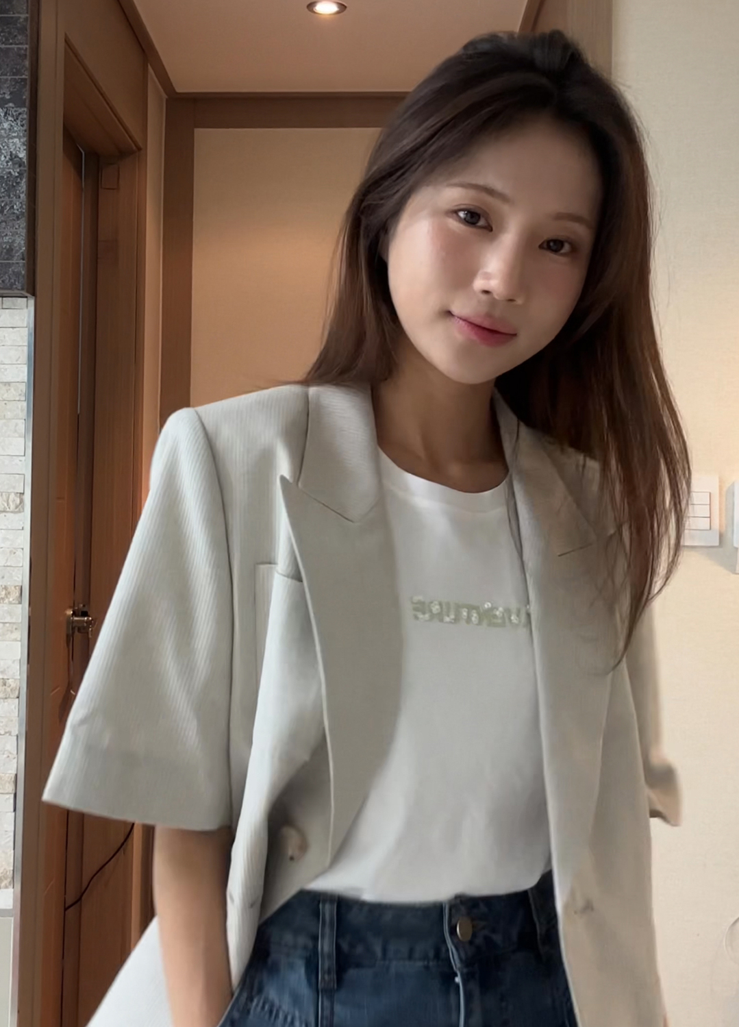 [Exclusive]하프슬리브 크롭 자켓_BEIGE_11