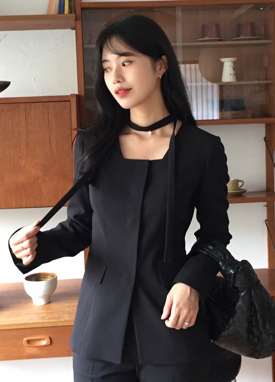 칼라리스 초커 타이 자켓_BLACK_7