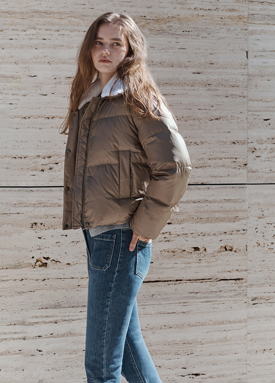 [Exclusive]양털 카라 숏 구스다운 점퍼_BROWN_7