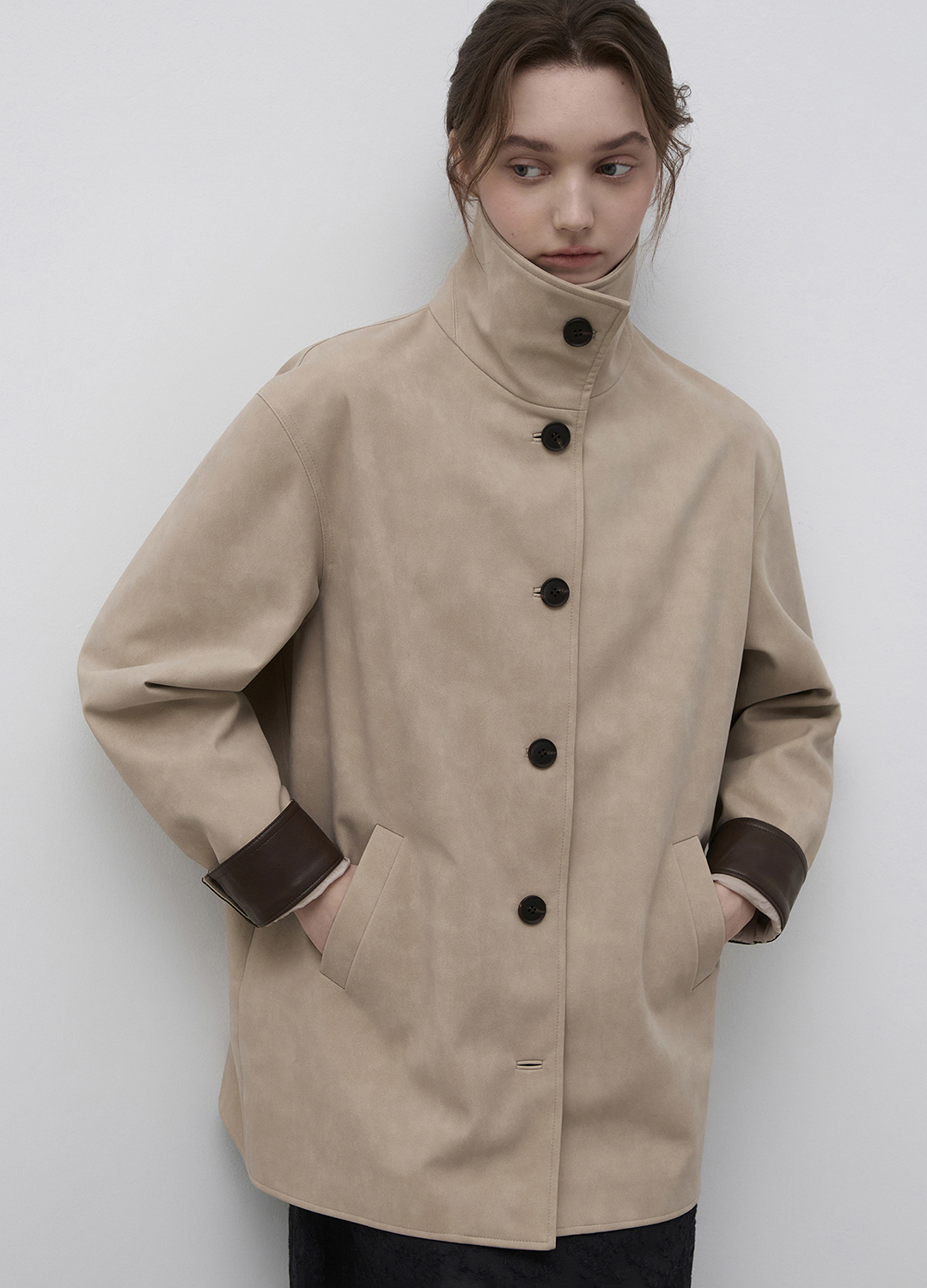 [Exclusive]하이넥 스웨이드 하프 자켓_LIGHT BEIGE_7