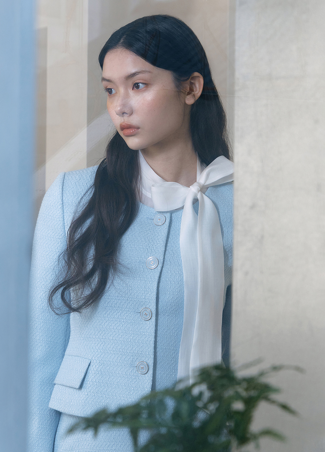 [Exclusive]메탈 버튼 트위드 크롭 자켓_SKY BLUE_5
