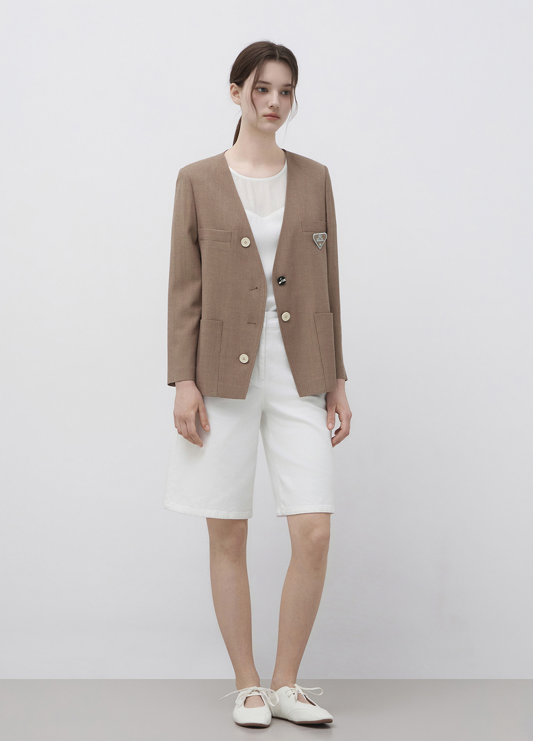 버튼 포인트 브이넥 칼라리스 자켓_BROWN_7