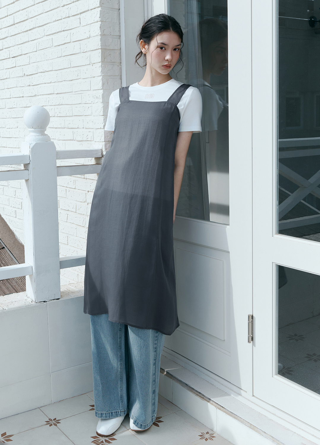 [Exclusive]미니 로고 포인트 베이직 티셔츠_WHITE_6