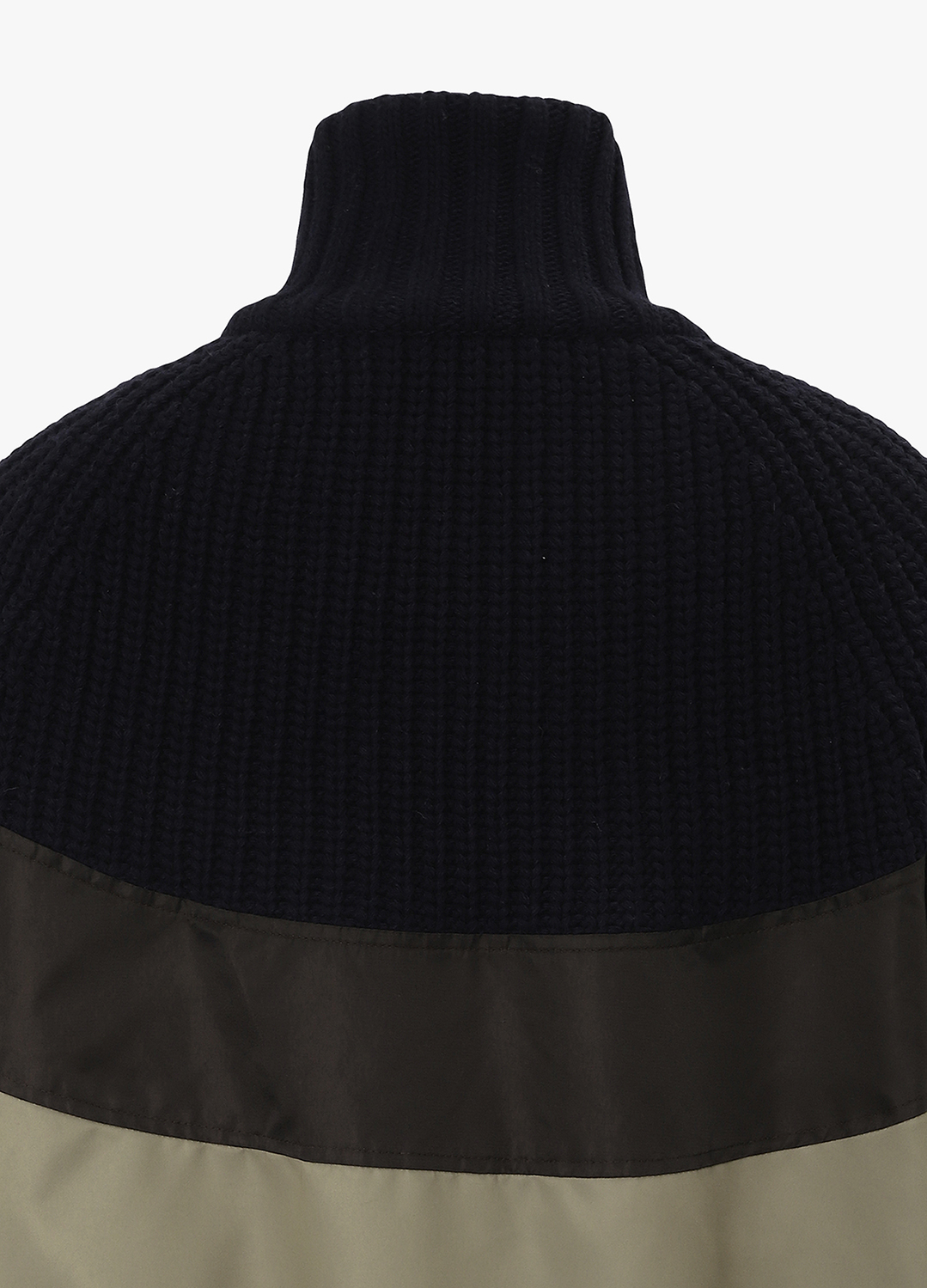 [시즌오프]니트 블록 배색 집업 점퍼_DARK BEIGE_24