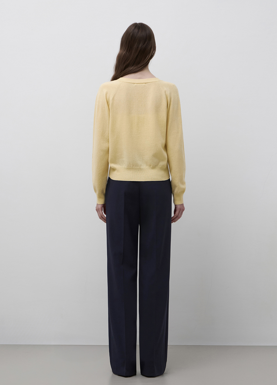 브이넥 울 블랜드 가디건_LIGHT YELLOW_10