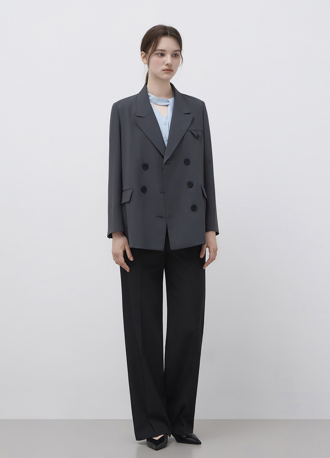 브이넥 타이 블라우스_SKY BLUE_8