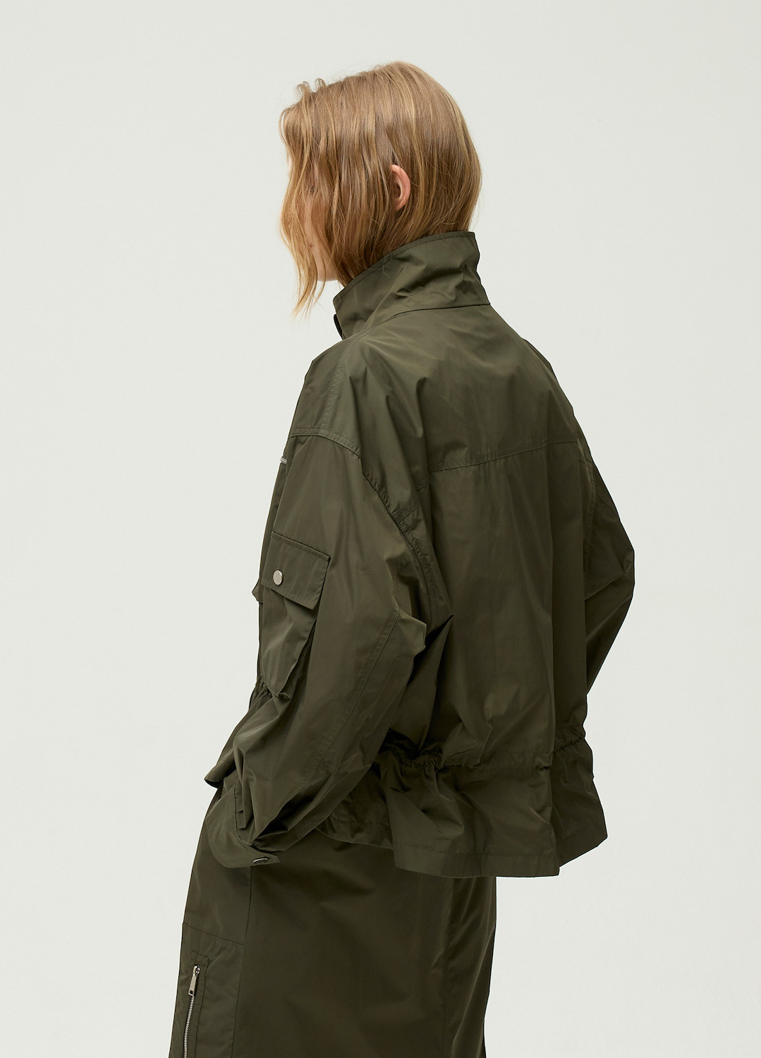 [시즌오프]하이넥 유틸리티 스트링 점퍼_KHAKI_8