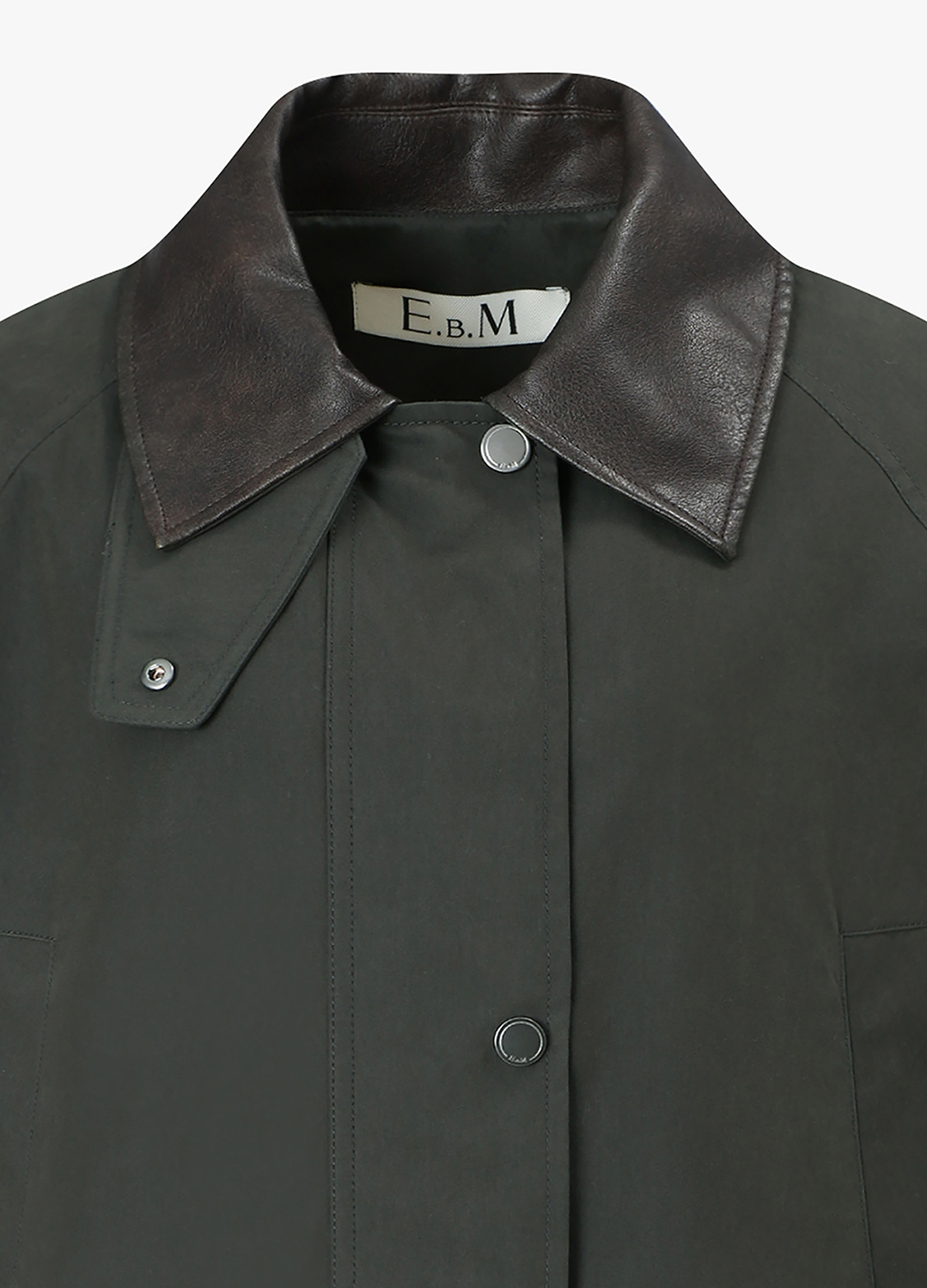 [시즌오프]플랩 포켓 레자 배색 점퍼_DARK KHAKI_15