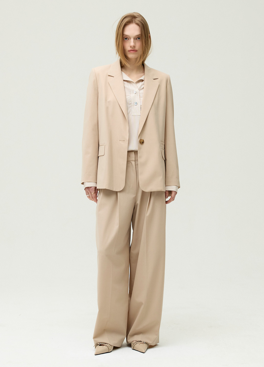 [시즌오프]투턱 세미 와이드 팬츠_LIGHT BEIGE_5