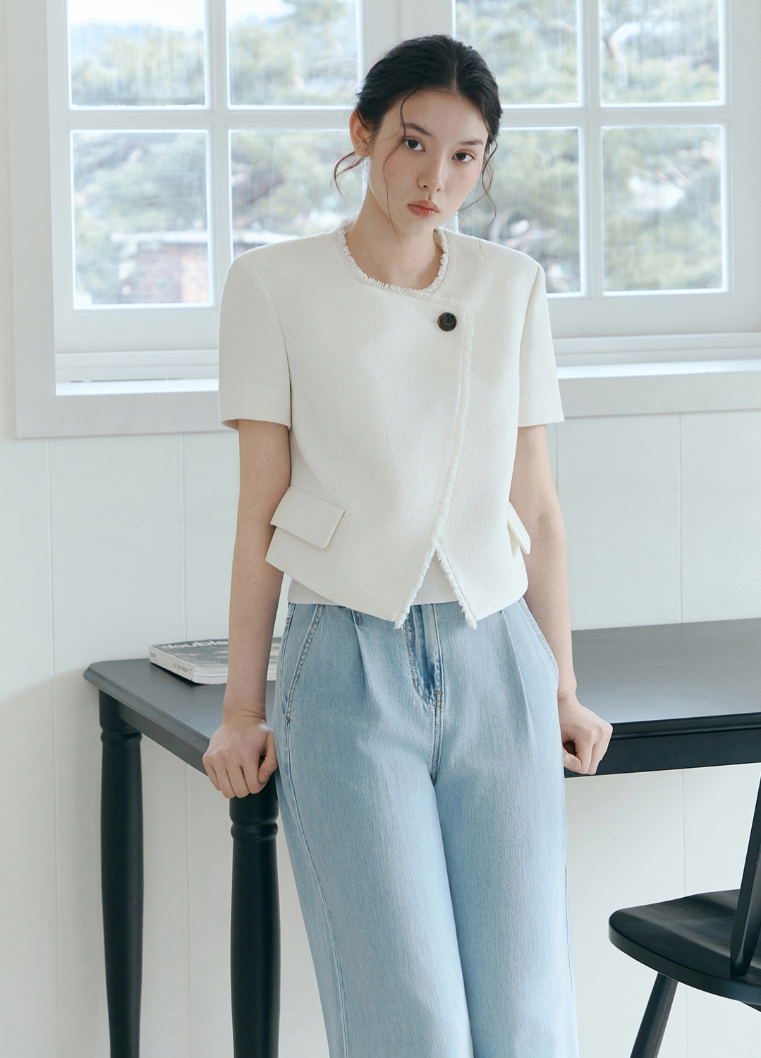 [Exclusive]워싱 와이드 턱 데님 팬츠_SKY BLUE_9