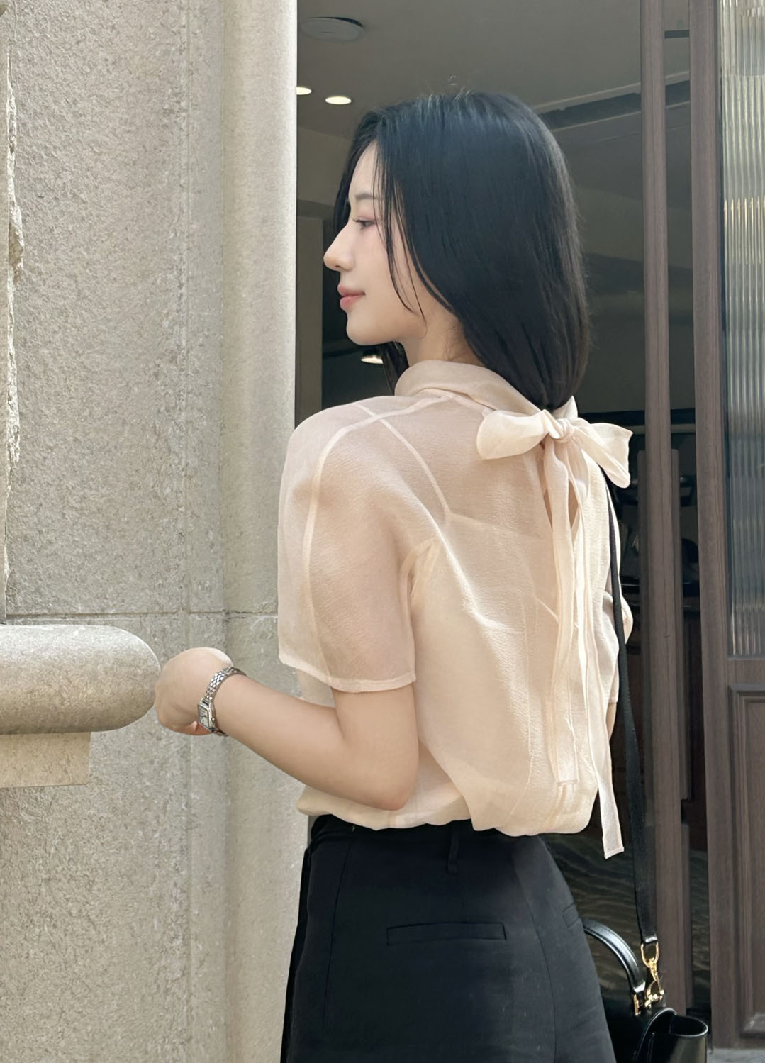 [Exclusive]하프 슬리브 시어 블라우스_LIGHT PINK_13