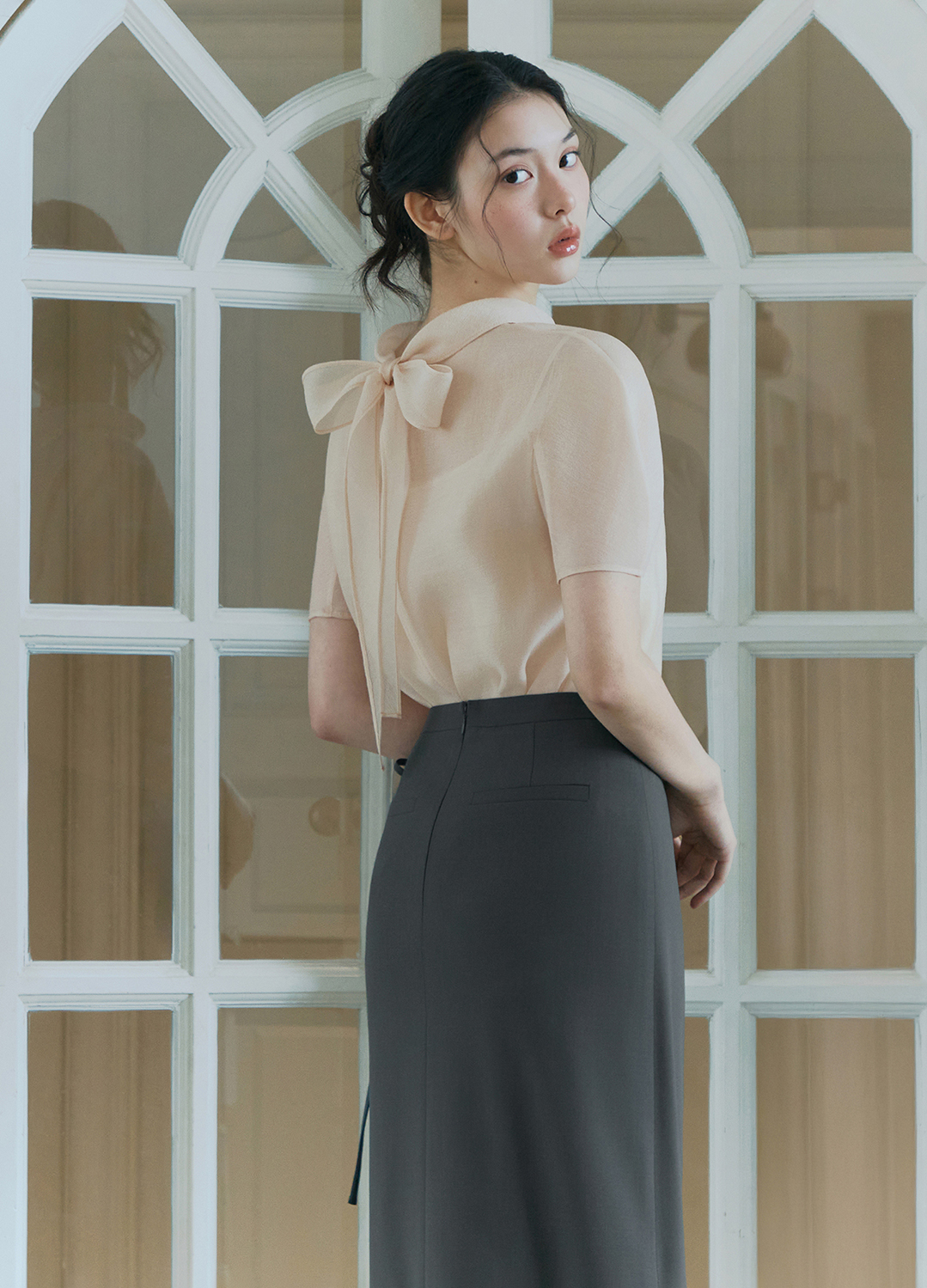 [Exclusive]하프 슬리브 시어 블라우스_LIGHT PINK_10