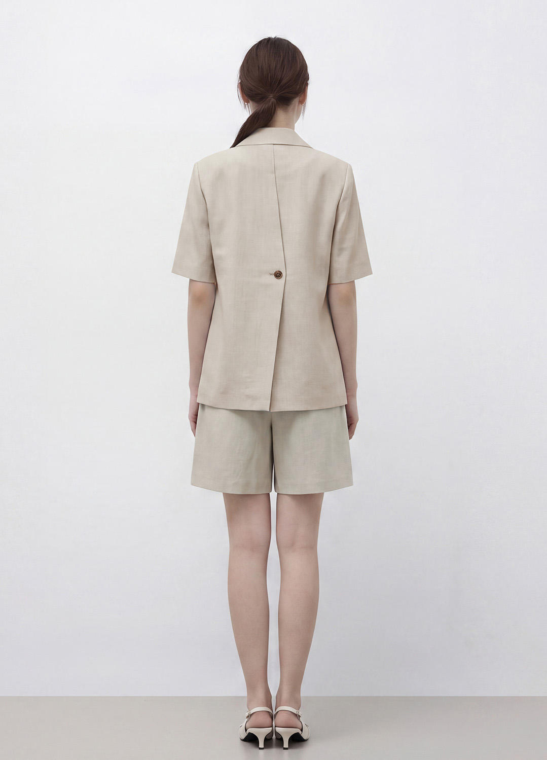 백슬릿 하프 슬리브 자켓_BEIGE_9