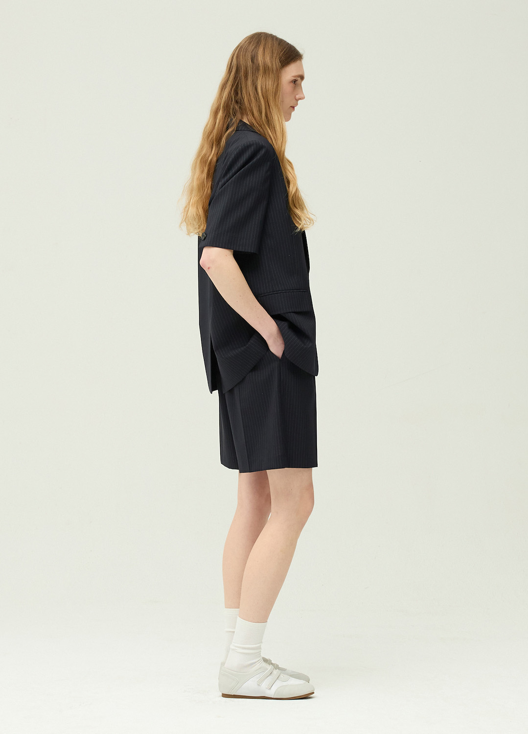 [시즌오프]하프 슬리브 테일러드 자켓_DARK NAVY_12