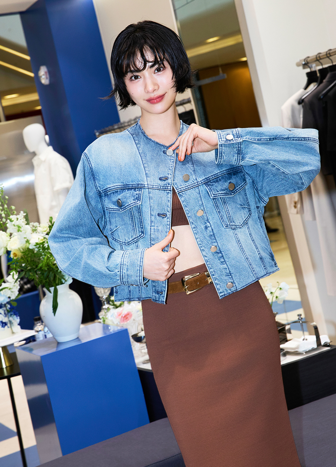 [시즌오프]라운드넥 크롭 데님 자켓_BLUE_5
