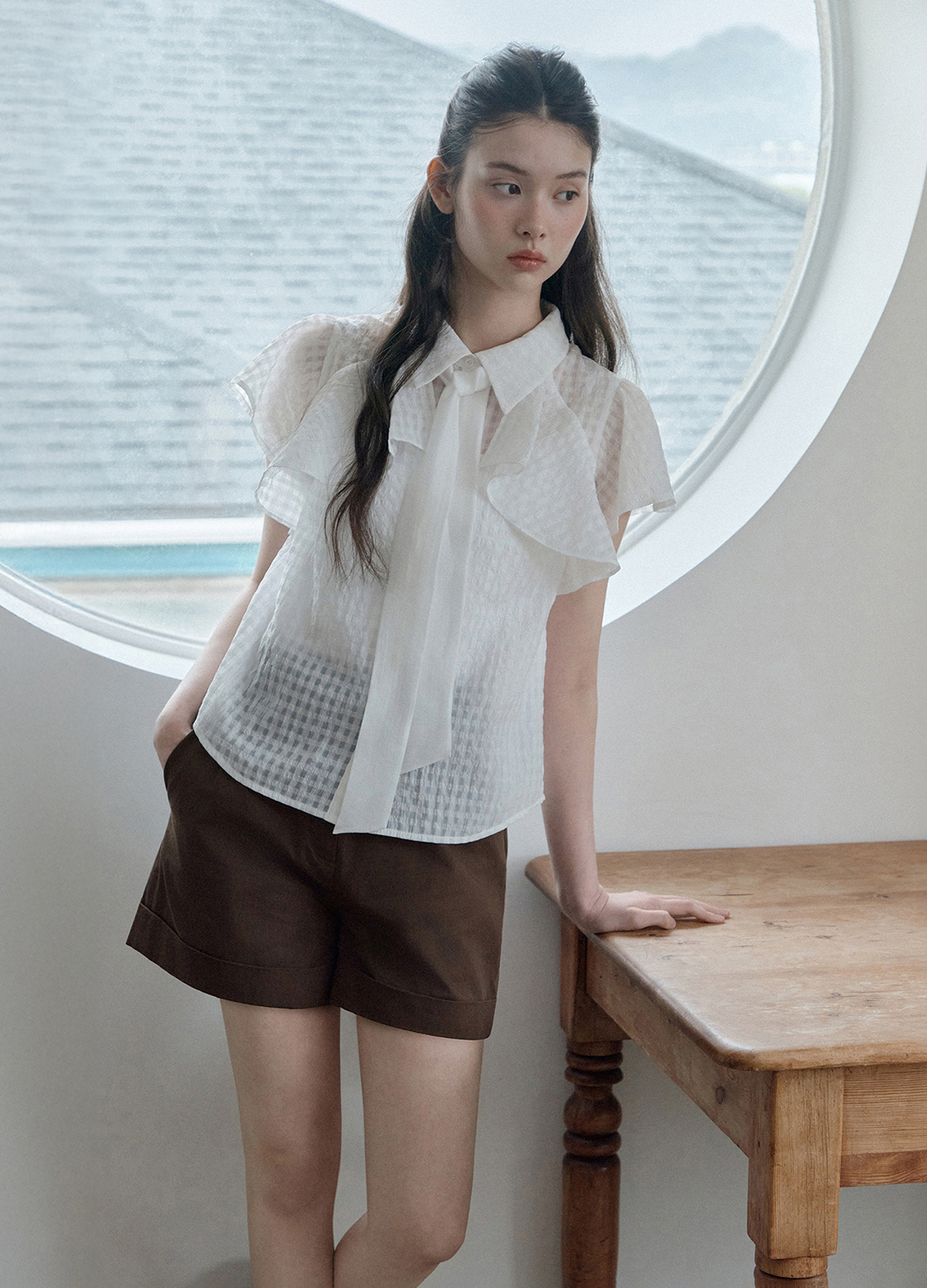 [Exclusive]클래식 턴업 쇼츠 팬츠_BROWN_7