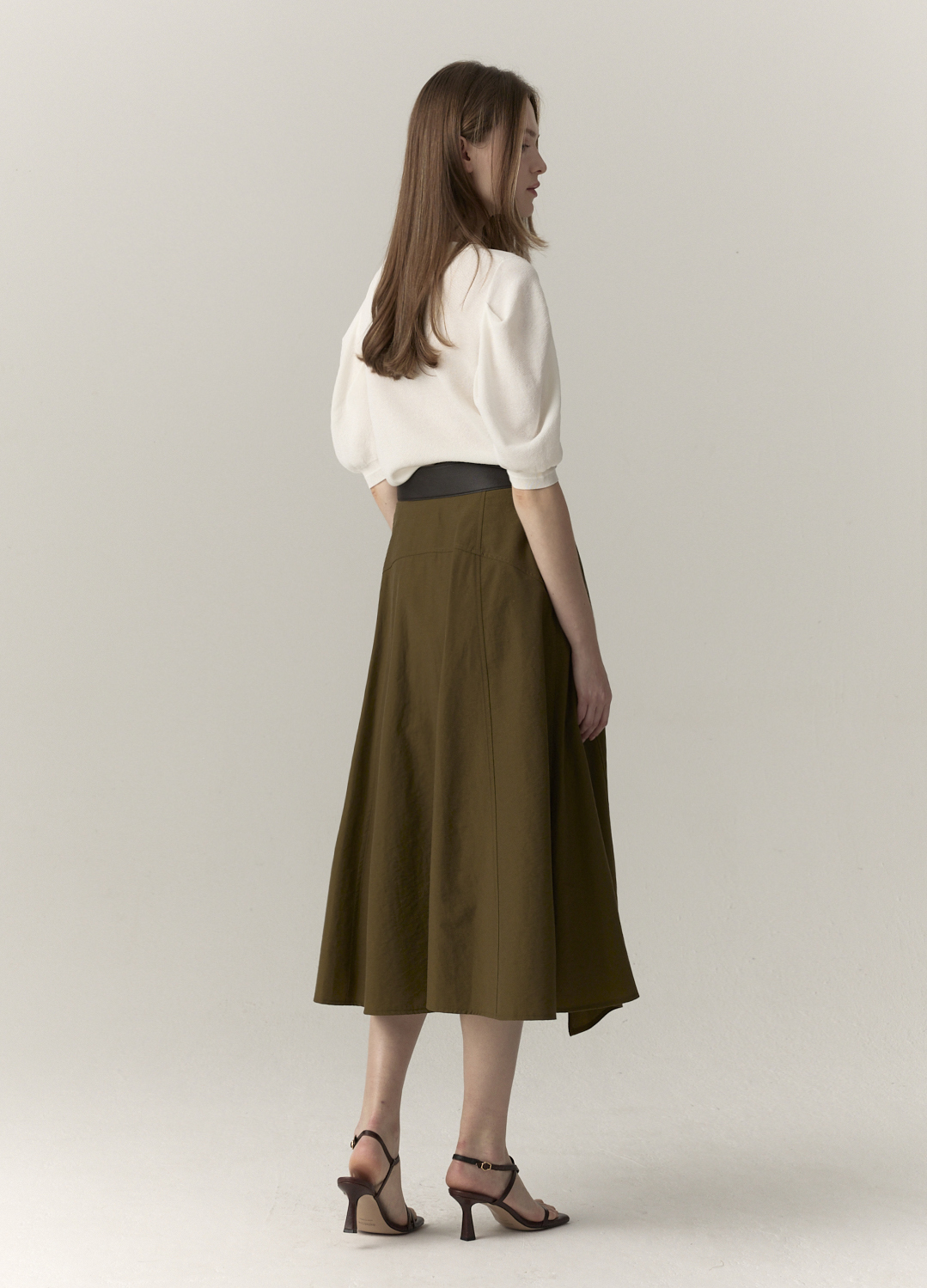 가죽 벨티드 플레어 스커트_OLIVE_8