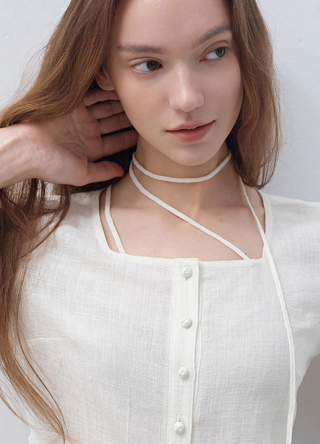 스퀘어넥 하프 슬리브 블라우스_IVORY_11
